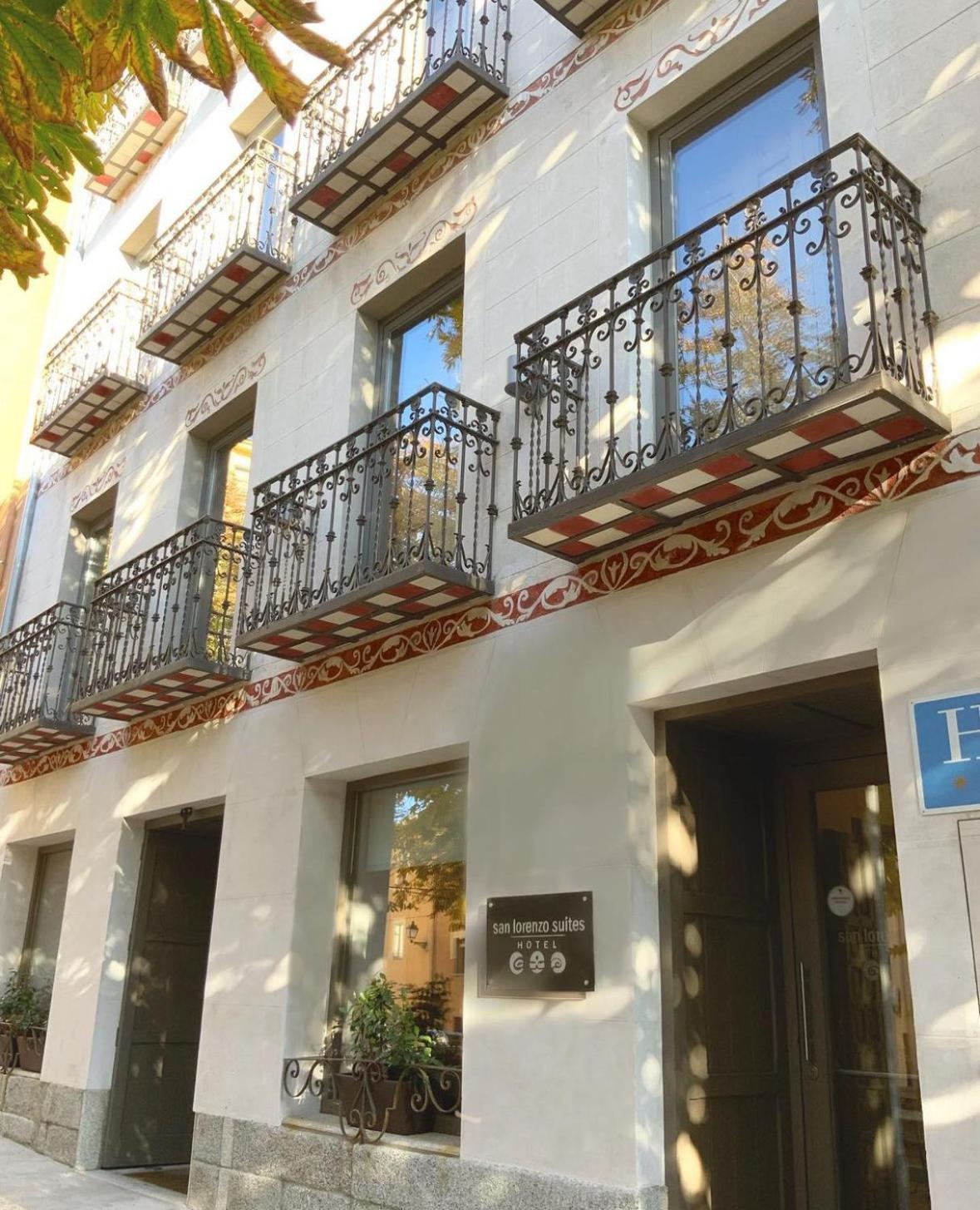 San Lorenzo Suites 산 로렌소 데 엘 에스코리알 외부 사진